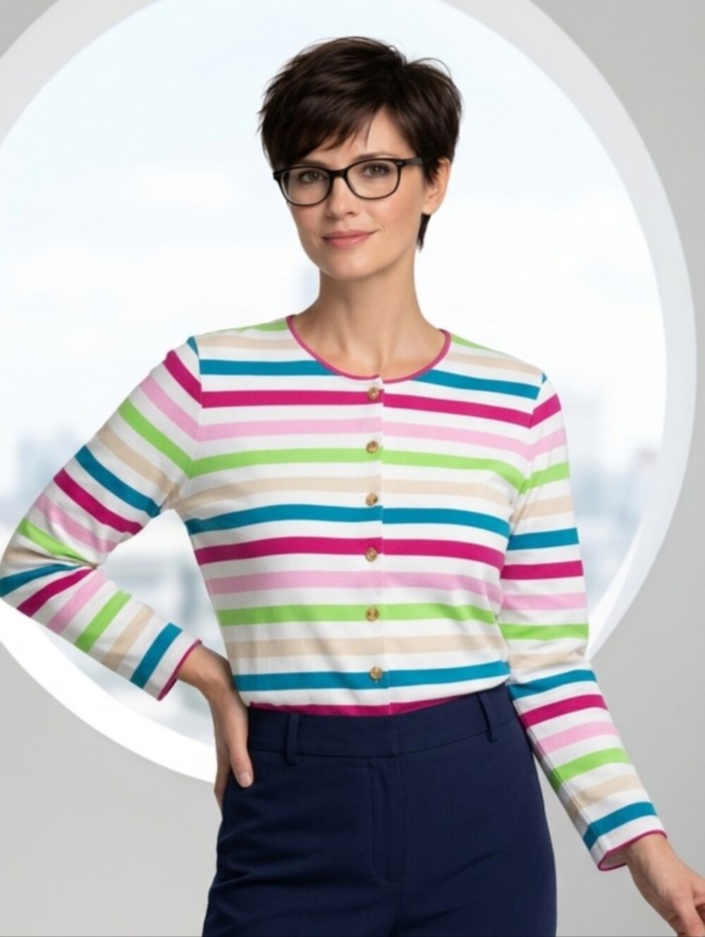 🔺️Mountain Lake White & Multicolored Stripes Button Front Sweater Medium